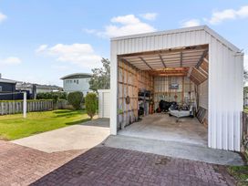 Relax on Linton - Whangamata Holiday Home -  - 1195942 - thumbnail photo 25