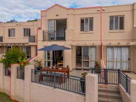 Waterfront Bliss - Tairua Holiday Home -  - 1197163 - thumbnail photo 2