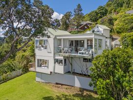 Panoramic Views on Paku - Tairua Family Retreat -  - 1197391 - thumbnail photo 2