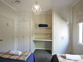 Relax on Richmond - Taranaki Holiday Home -  - 1197574 - thumbnail photo 18