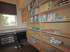 Relax on Richmond - Taranaki Holiday Home -  - 1197574 - thumbnail photo 22