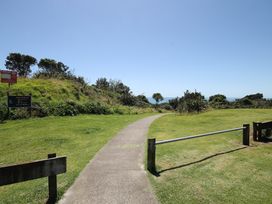 Relax on Richmond - Taranaki Holiday Home -  - 1197574 - thumbnail photo 29