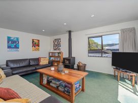 Sunseekers Bach - Whangapoua Holiday Home -  - 1197579 - thumbnail photo 15