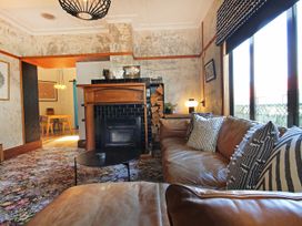 Fun Times in Fitzroy - New Plymouth Beach Escape -  - 1198895 - thumbnail photo 3