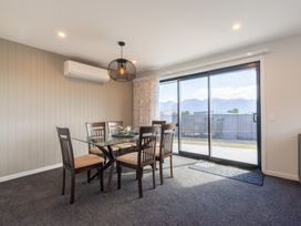 Oraka Vista - Te Anau Holiday Home -  - 1199700 - thumbnail photo 11