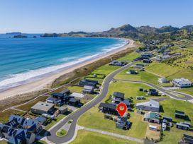 Sunhaven Pocket - Opito Bay Holiday Home -  - 1199923 - thumbnail photo 28