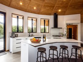 Tui Yurt - Ohakune Spa Escape -  - 1200117 - thumbnail photo 12