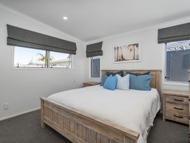 Ocean Haven - Whangamata Holiday home -  - 1200348 - thumbnail photo 20