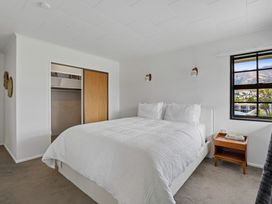 Alpine Escape - Wanaka Holiday Home -  - 1200423 - thumbnail photo 13