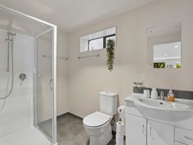 Alpine Escape - Wanaka Holiday Home -  - 1200423 - thumbnail photo 19