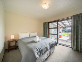 Four Peaks Matai Escape - Te Anau -  - 1200665 - thumbnail photo 17