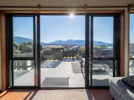 Four Peaks Matai Escape - Te Anau -  - 1200665 - thumbnail photo 6