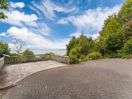 Camelot - Lake Taupo Holiday Home -  - 1200666 - thumbnail photo 28