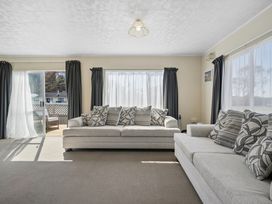 Bach to the Beach - Foxton Beach Holiday Home -  - 1201099 - thumbnail photo 6