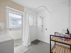 Bach to the Beach - Foxton Beach Holiday Home -  - 1201099 - thumbnail photo 21