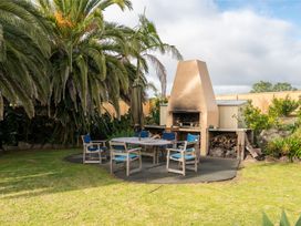 La Belle Maison - Ruakaka Apartment -  - 1202424 - thumbnail photo 21