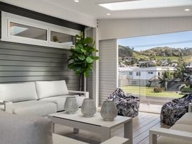 Wallnutt Sands - Waihi Beach Holiday Home -  - 1203450 - thumbnail photo 1