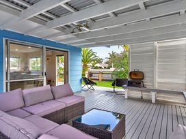Coastal Whanau - Ruakaka Holiday Home -  - 1203882 - thumbnail photo 4