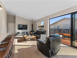 Riverstone Retreat - Turangi Holiday Home -  - 1204481 - thumbnail photo 5