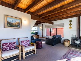 Scottbase - Waimarino Holiday Home -  - 1204822 - thumbnail photo 9