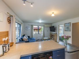 Snow Retreat - Waimarino Holiday Home -  - 1205404 - thumbnail photo 7