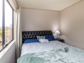Snow Retreat - Waimarino Holiday Home -  - 1205404 - thumbnail photo 16