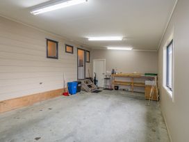 Snow Retreat - Waimarino Holiday Home -  - 1205404 - thumbnail photo 27
