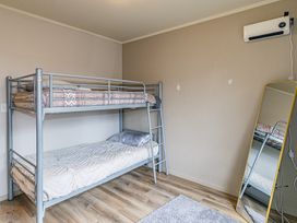 Snow Retreat - Waimarino Holiday Home -  - 1205404 - thumbnail photo 19