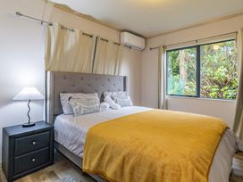 Snow Retreat - Waimarino Holiday Home -  - 1205404 - thumbnail photo 17