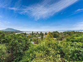 Hauraki Haven - Lake Taupo Holiday Home -  - 1205509 - thumbnail photo 15