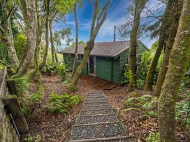 Hauraki Haven - Lake Taupo Holiday Home -  - 1205509 - thumbnail photo 17