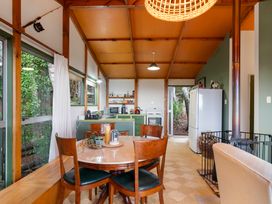 Hauraki Haven - Lake Taupo Holiday Home -  - 1205509 - thumbnail photo 9