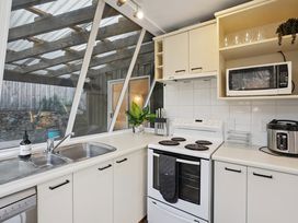 Alpine Horizon - Queenstown Holiday Home -  - 1205770 - thumbnail photo 6