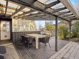 Alpine Horizon - Queenstown Holiday Home -  - 1205770 - thumbnail photo 21