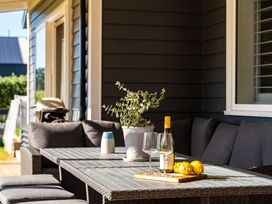 Meadow Escape - Mangawhai Holiday Home -  - 1205913 - thumbnail photo 35