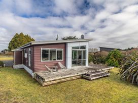 Mountainview Glimpse - Ohakune Holiday Home -  - 1206113 - thumbnail photo 27