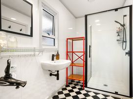 The Quiet Nook - Tauranga Holiday Home -  - 1206179 - thumbnail photo 18