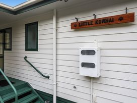 Little Kowhai - Te Kaha Holiday Home -  - 1206918 - thumbnail photo 15