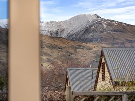 Meadowstone Vista - Wanaka Holiday Home -  - 1208204 - thumbnail photo 16