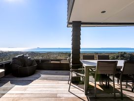 Sunbrae Sands - Mount Maunganui Holiday Homes -  - 1208684 - thumbnail photo 34