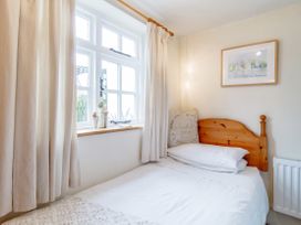Hollyhedge Cottage - Norfolk - 12091 - thumbnail photo 14