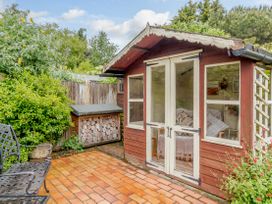 Hollyhedge Cottage - Norfolk - 12091 - thumbnail photo 26