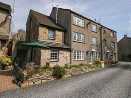 2 bedroom Cottage for rent in Cark In Cartmel
