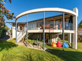 Rainbow Point Yacht Club - Taupo Holiday Home -  - 1209447 - thumbnail photo 38