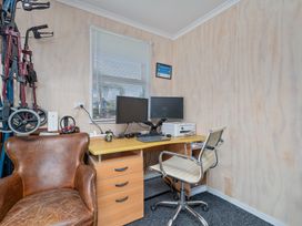 Endeavour Oasis - Whitianga Holiday Home -  - 1209617 - thumbnail photo 37