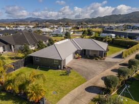 Endeavour Oasis - Whitianga Holiday Home -  - 1209617 - thumbnail photo 41