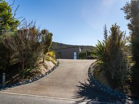 Tropical Hideaway - Mangawhai Retreat -  - 1210381 - thumbnail photo 28