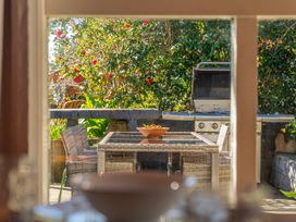 Hannan House - Whitianga Holiday Home -  - 1210382 - thumbnail photo 9