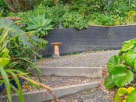 Skippers View - Onemana Holiday Home -  - 1210555 - thumbnail photo 28