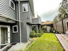 Vinnies Haven - Opunake Holiday Home -  - 1210845 - thumbnail photo 23